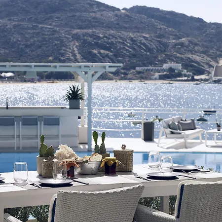 Szálloda Ios Palace & Milopótasz