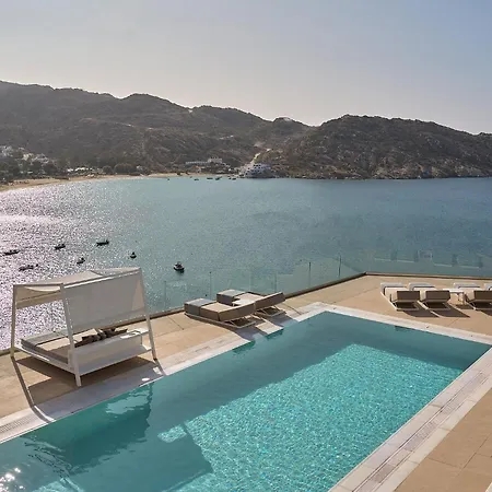 Hotel Ios Palace & 4*