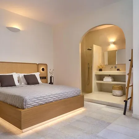 Ios Palace & Hotel Mylopotas