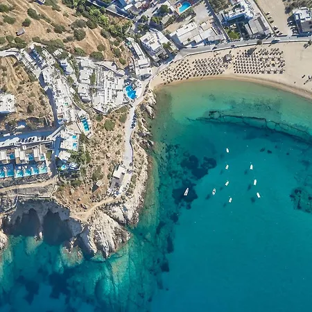 Hotel Ios Palace & 4*