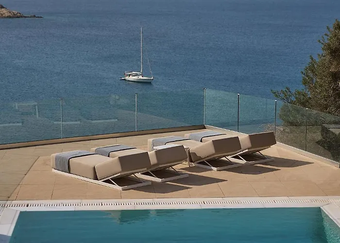 Ios Palace & Hotel 4*