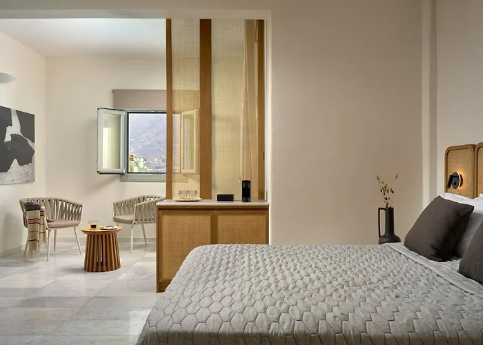 Hotel Ios Palace & 4*