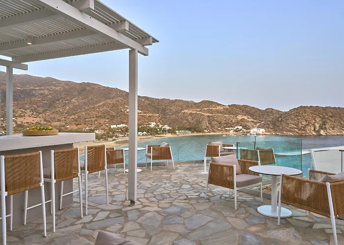 Ios Palace & Ξενοδοχείο