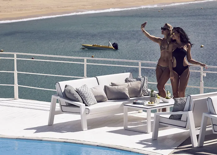 Ios Palace & Hotel 4*