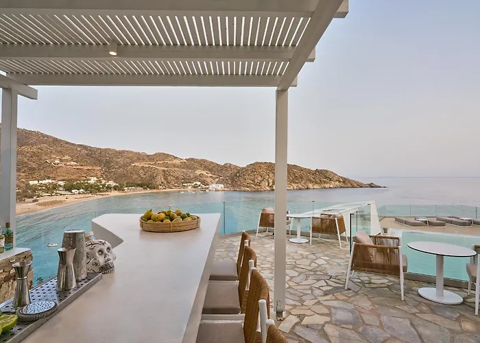 Ios Palace & Hotell Mylopotas